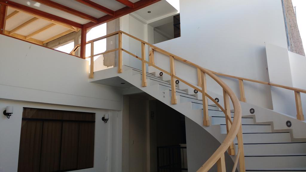 Hostal Los Balcones Nazca Esterno foto